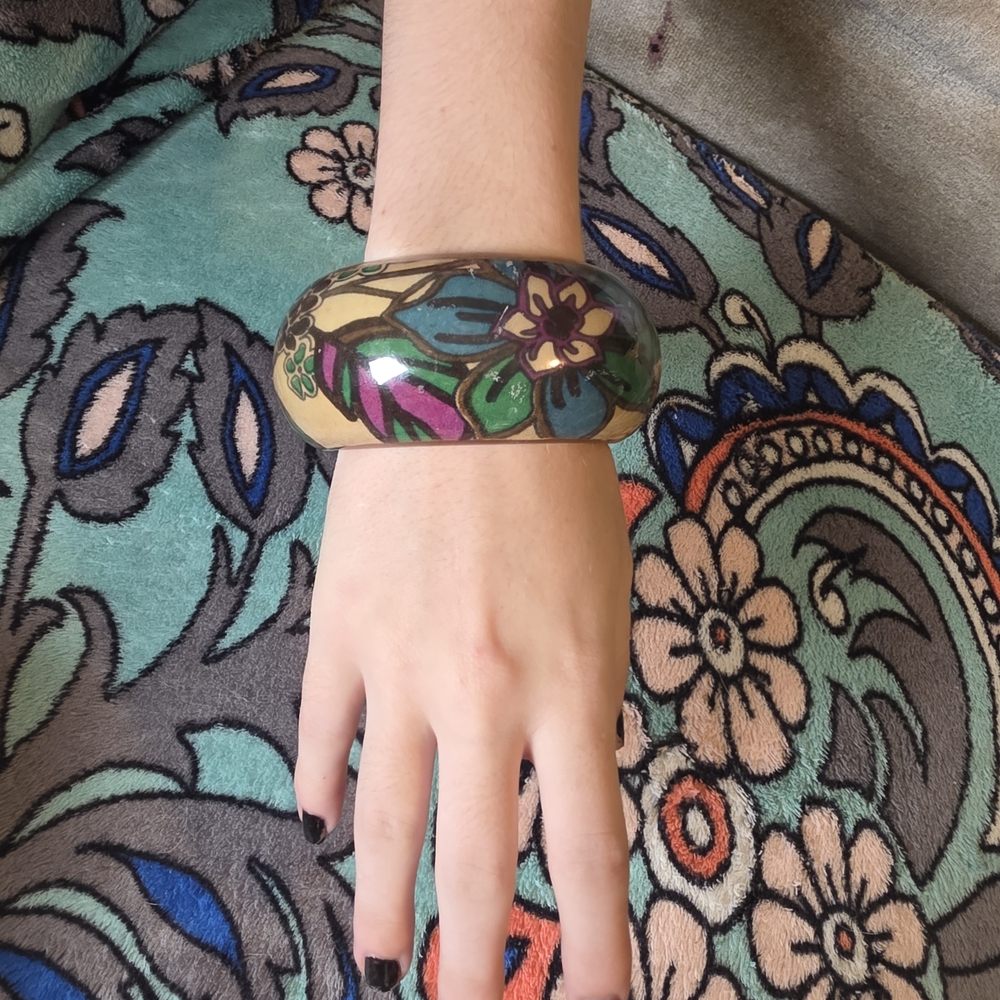 70's Vintage Floral Bangle Bracelet